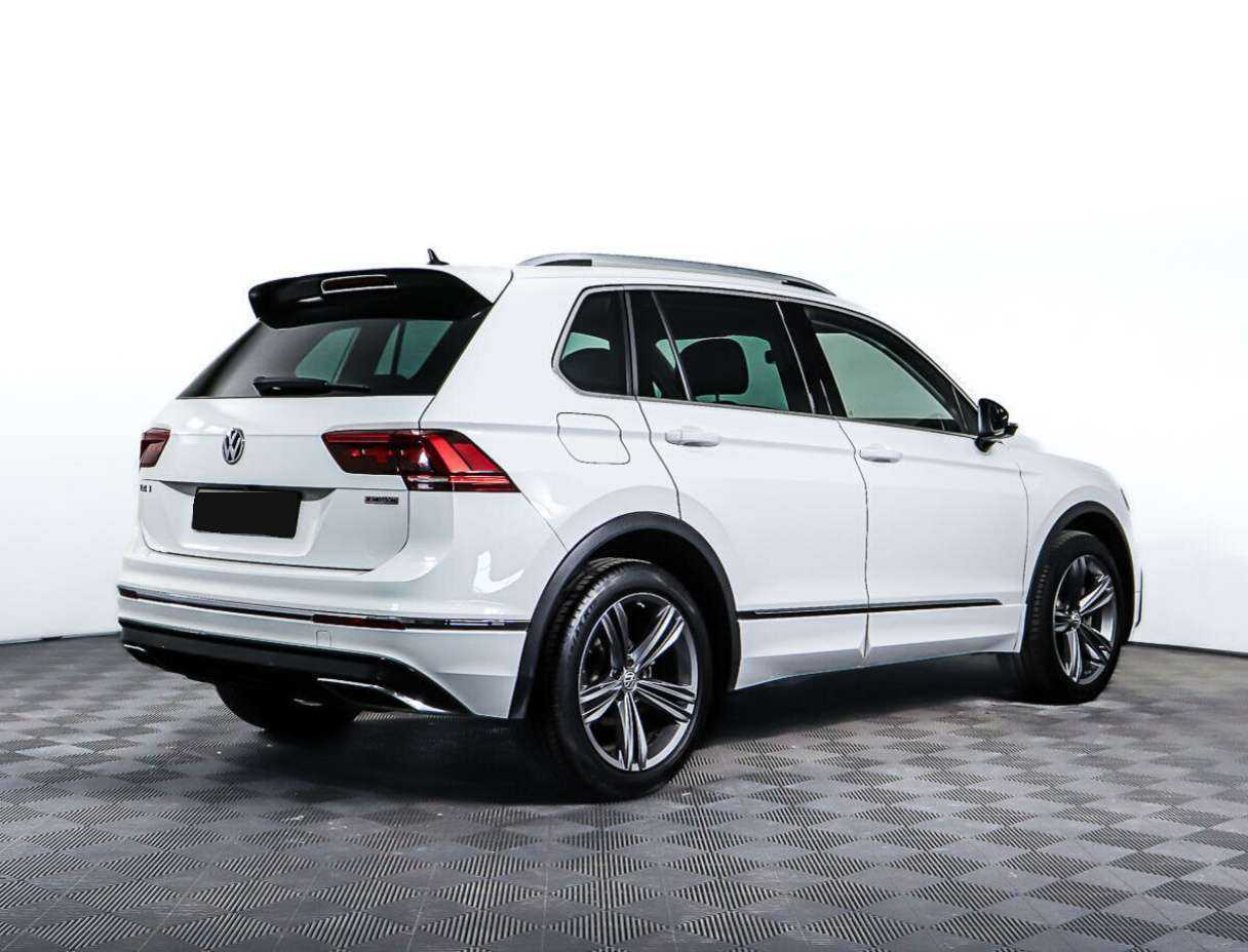 Купить Volkswagen Tiguan с пробегом. Фото: #4