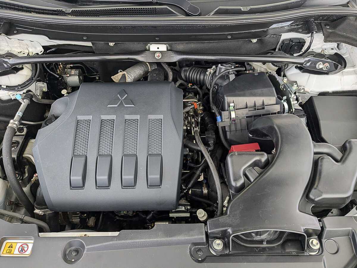 Купить Mitsubishi Eclipse Cross с пробегом. Фото: #8