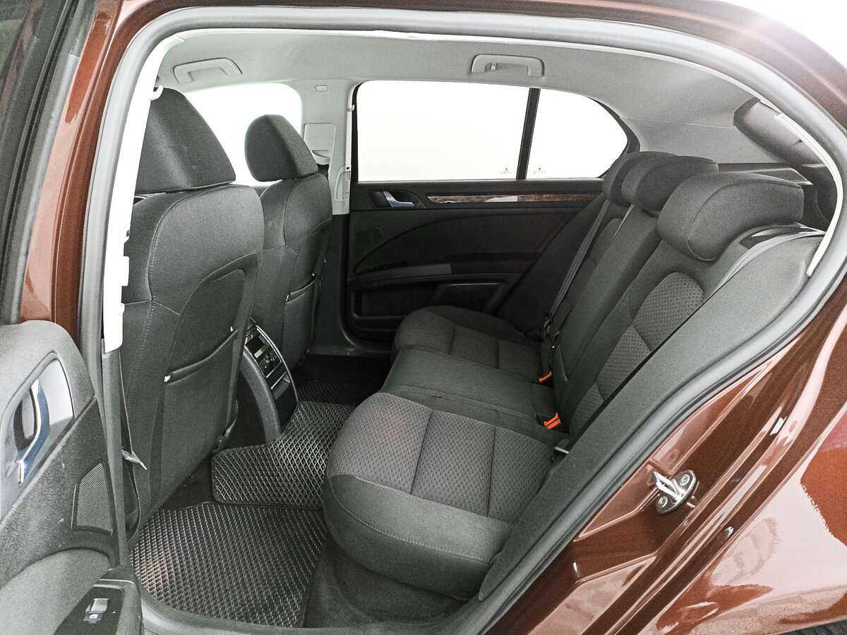 Купить Skoda Superb с пробегом. Фото: #9