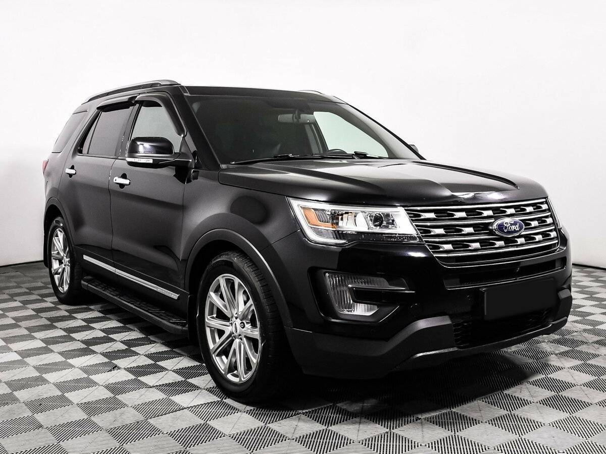Купить Ford Explorer с пробегом. Фото: #2