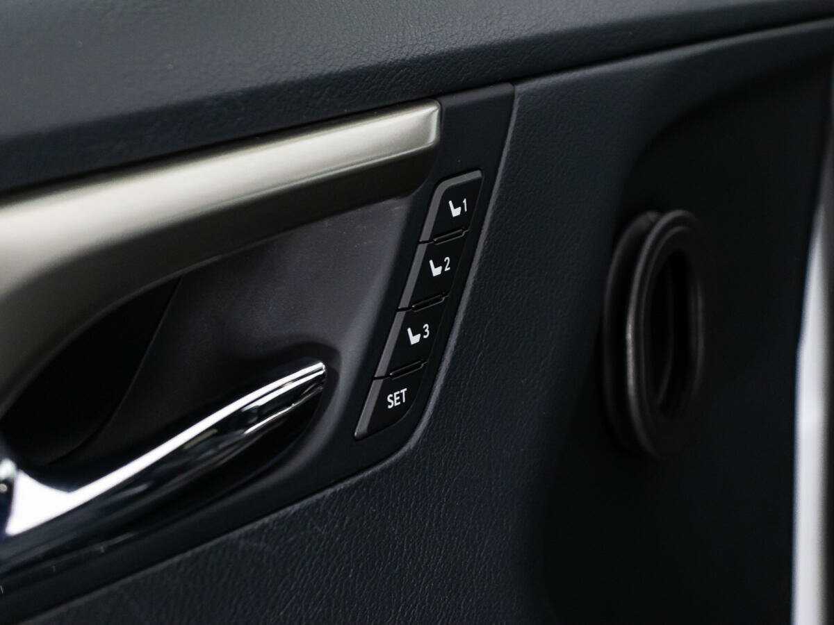 Купить Lexus RX с пробегом. Фото: #19