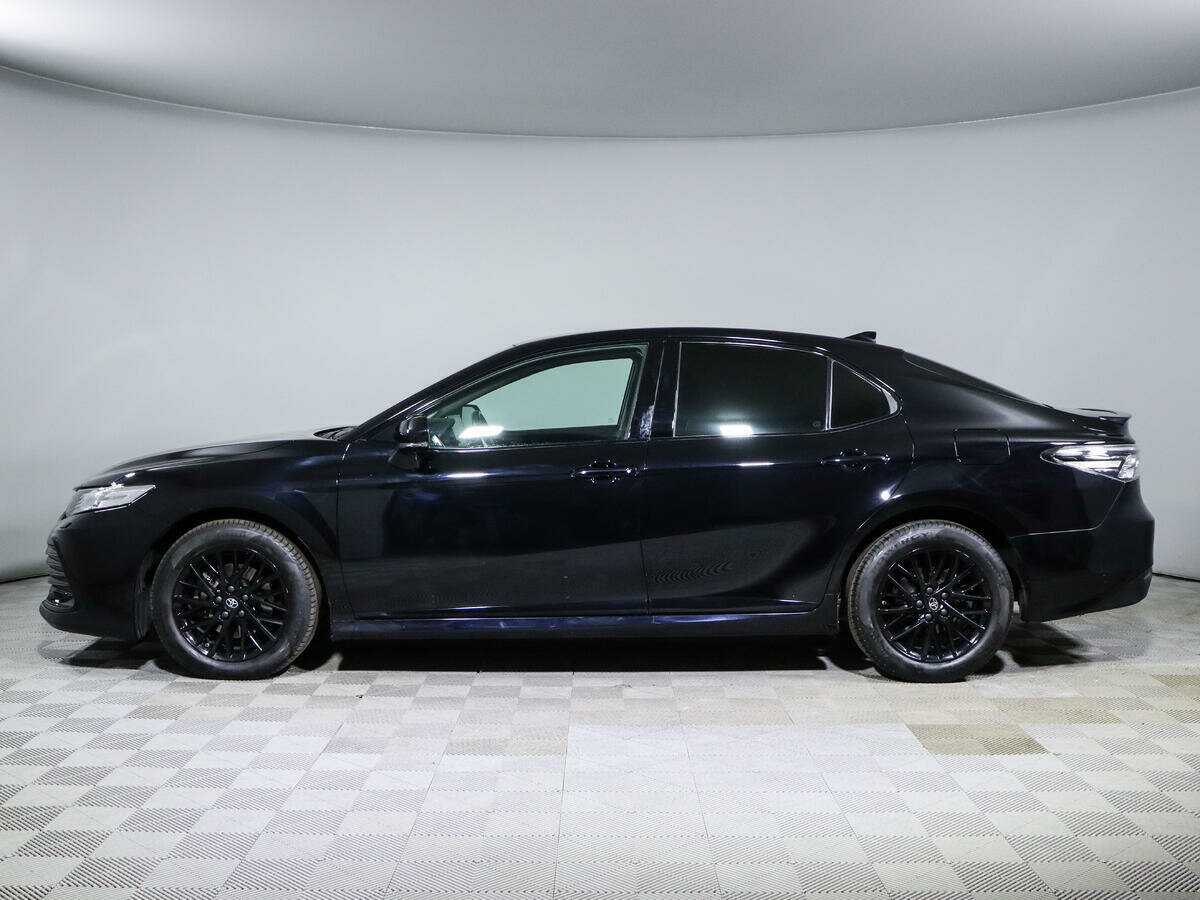 Купить Toyota Camry с пробегом. Фото: #1