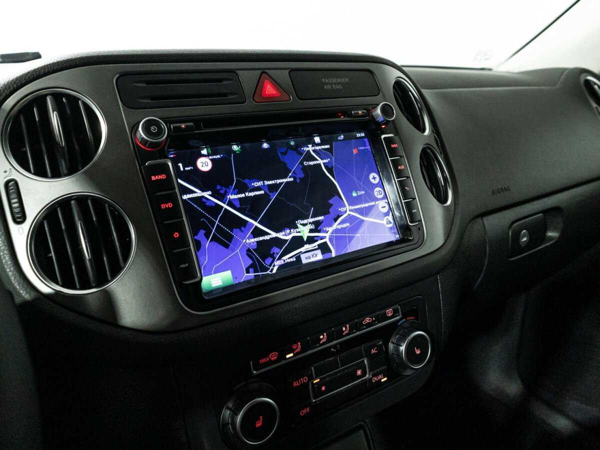 Купить Volkswagen Tiguan с пробегом. Фото: #14