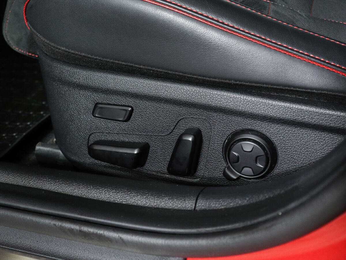 Купить Kia Stinger с пробегом. Фото: #23