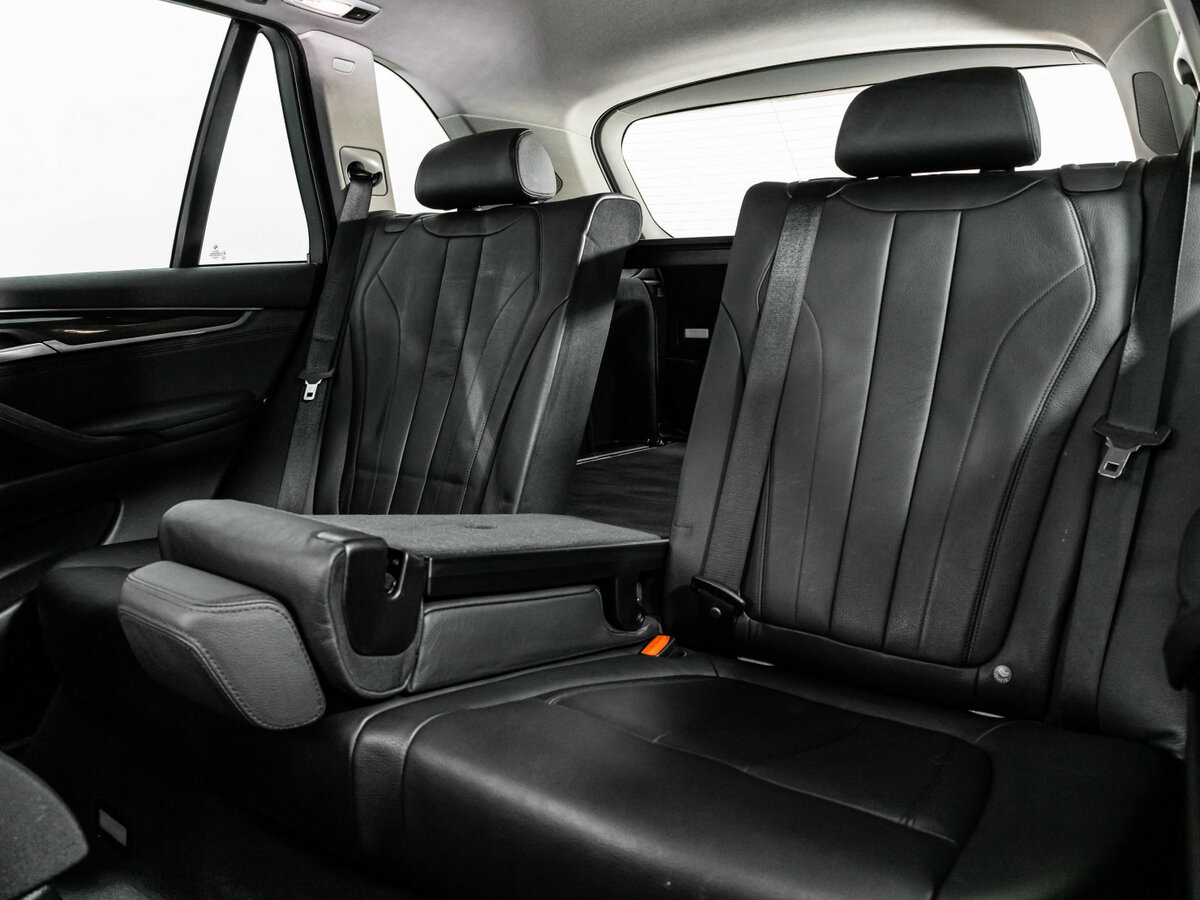 Купить BMW X5 с пробегом. Фото: #27