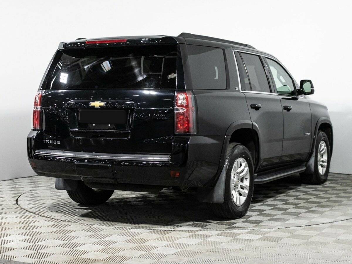 Купить Chevrolet Tahoe с пробегом. Фото: #3