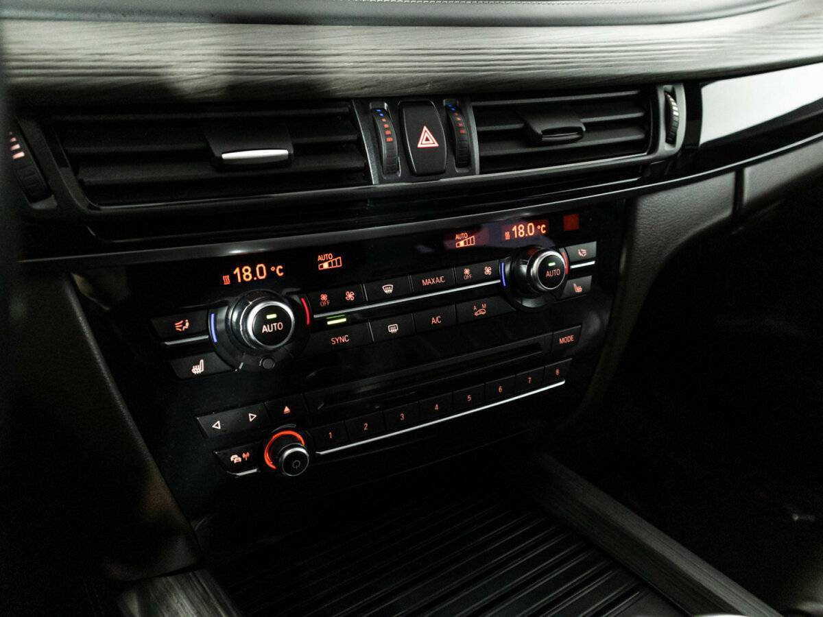 Купить BMW X5 с пробегом. Фото: #24