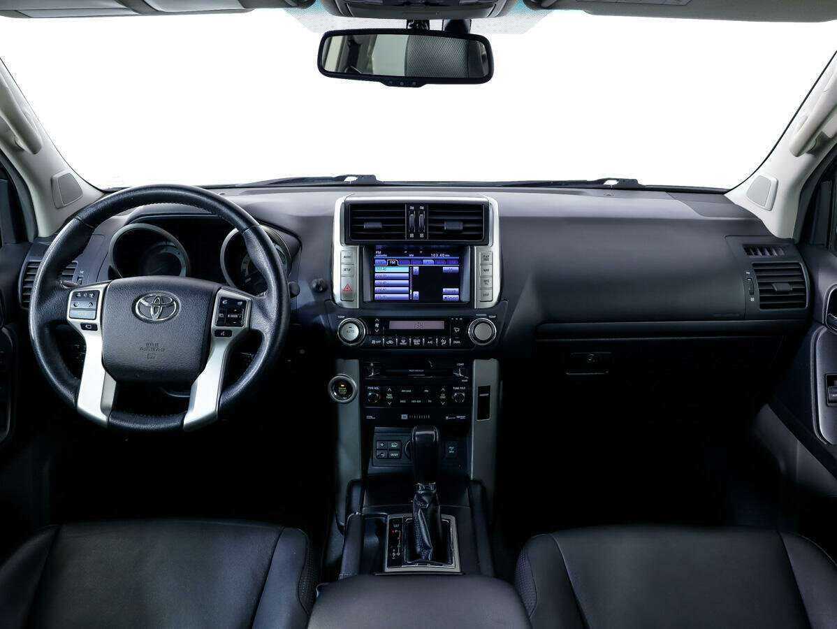 Купить Toyota Land Cruiser Prado с пробегом. Фото: #10