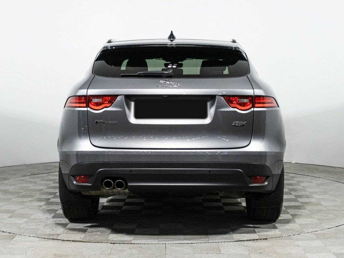 Купить Jaguar F-Pace с пробегом. Фото: #5
