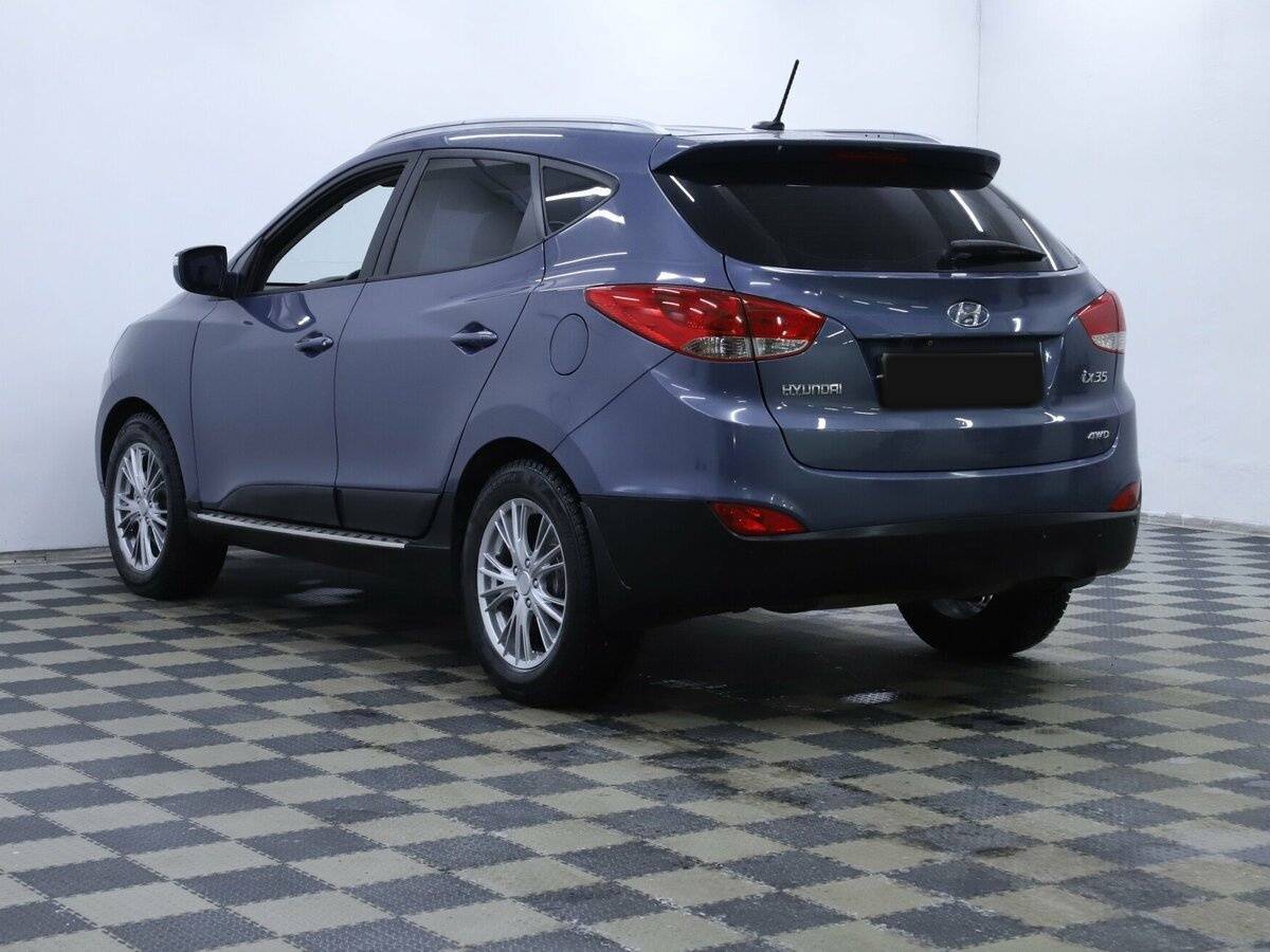 Купить Hyundai ix35 с пробегом. Фото: #1