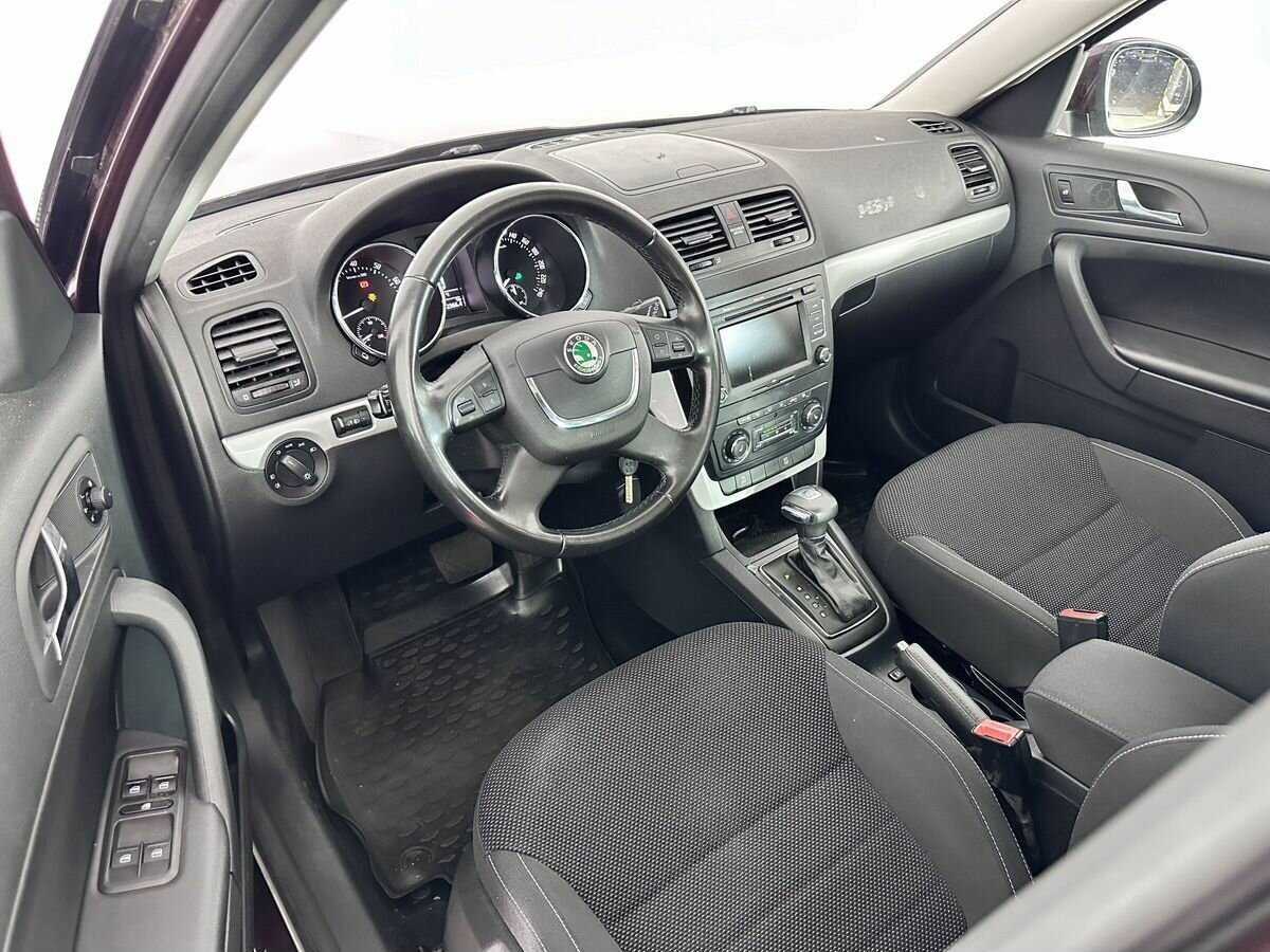 Купить Skoda Yeti с пробегом. Фото: #6