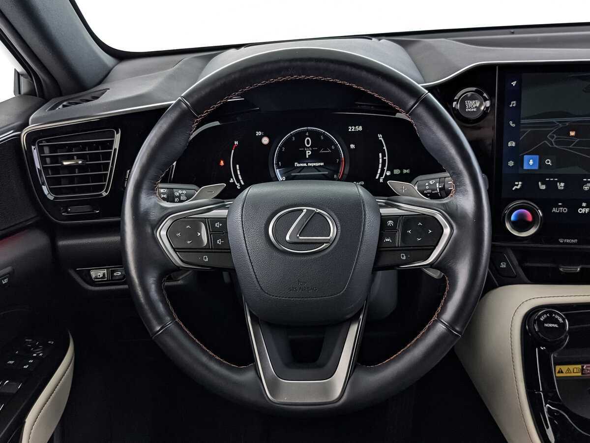 Купить Lexus NX с пробегом. Фото: #17