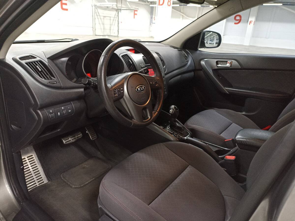 Купить Kia Cerato с пробегом. Фото: #15