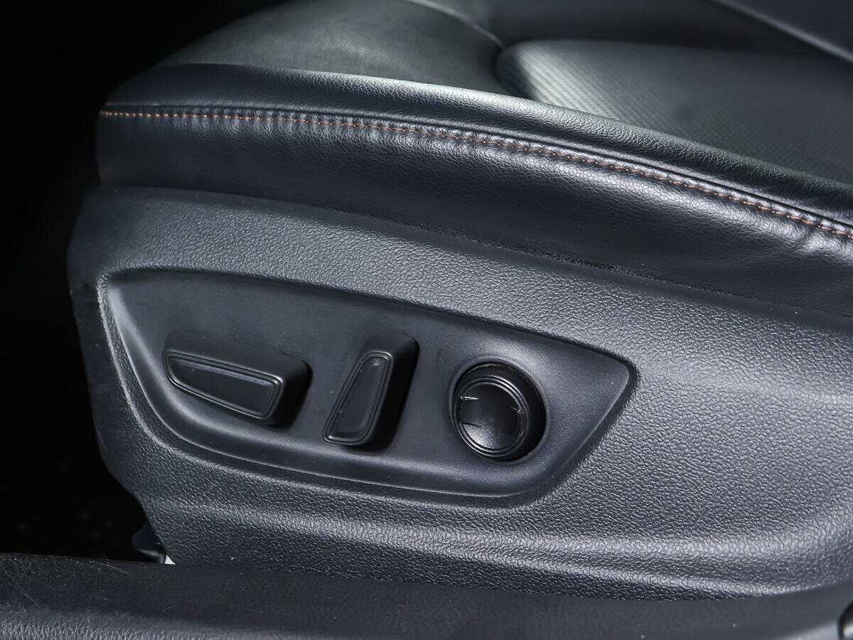 Купить Toyota Camry с пробегом. Фото: #16