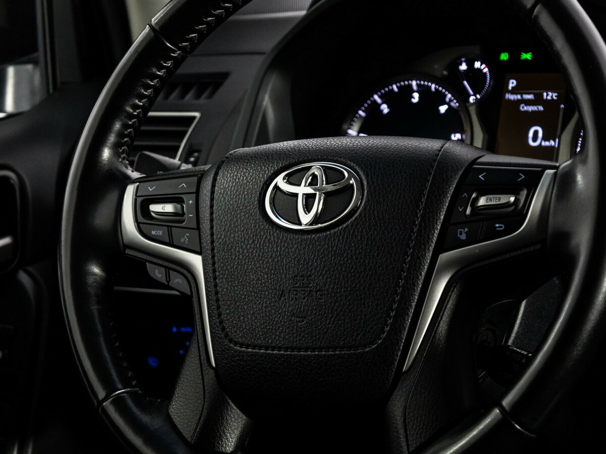 Купить Toyota Land Cruiser Prado с пробегом. Фото: #9