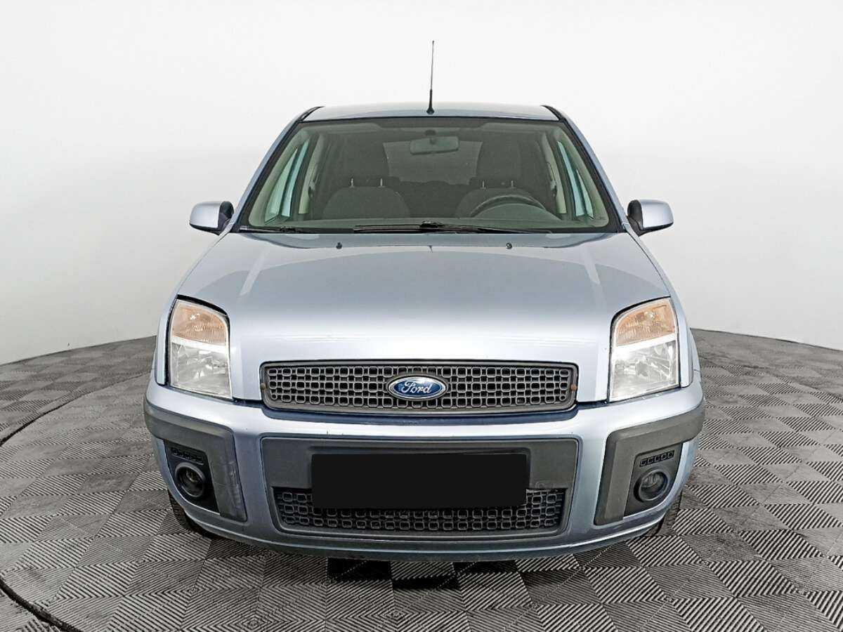 Купить Ford Fusion с пробегом. Фото: #1