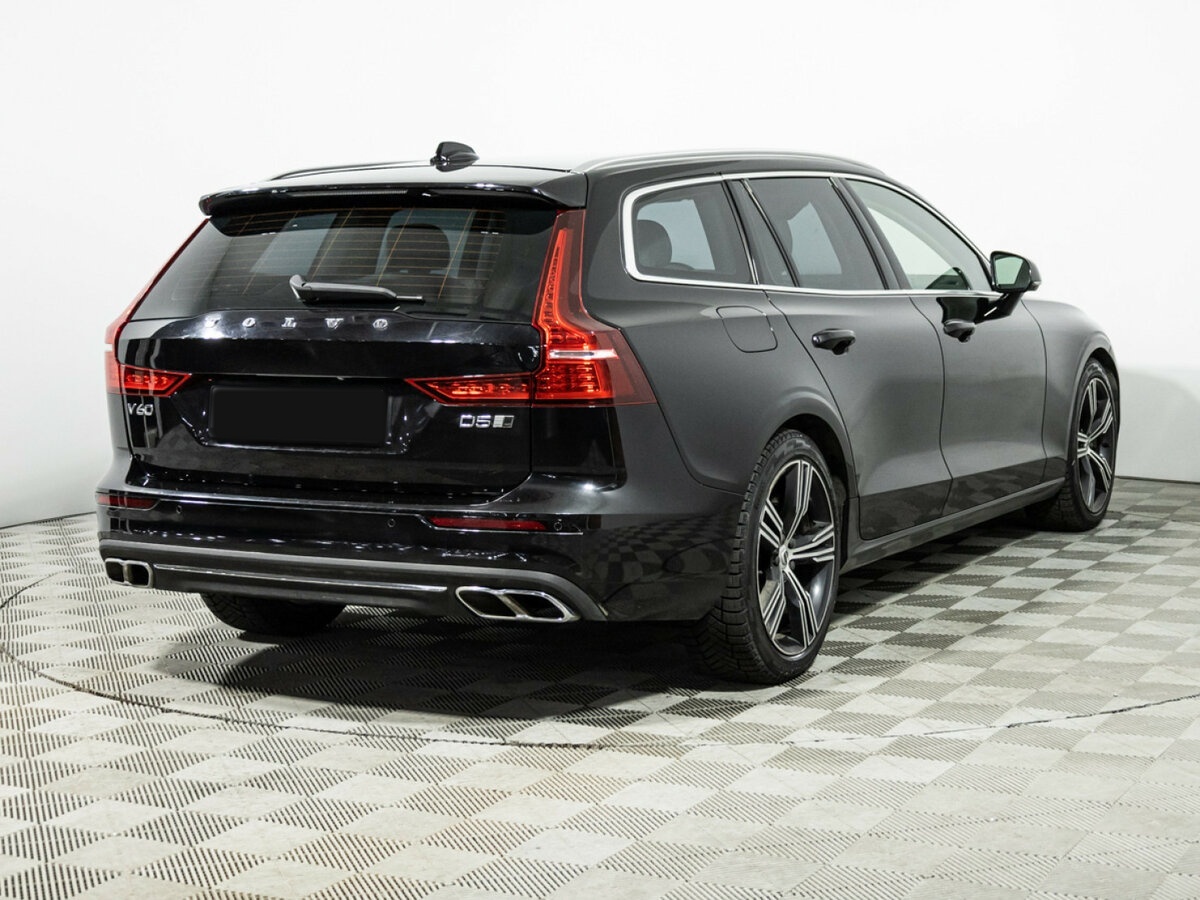 Купить Volvo V60 с пробегом. Фото: #4