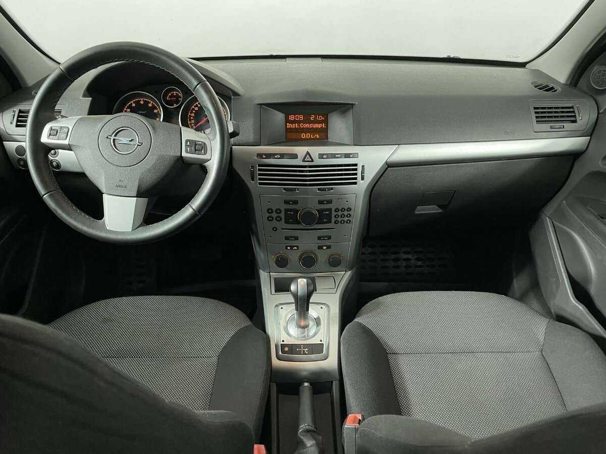 Купить Opel Astra с пробегом. Фото: #5