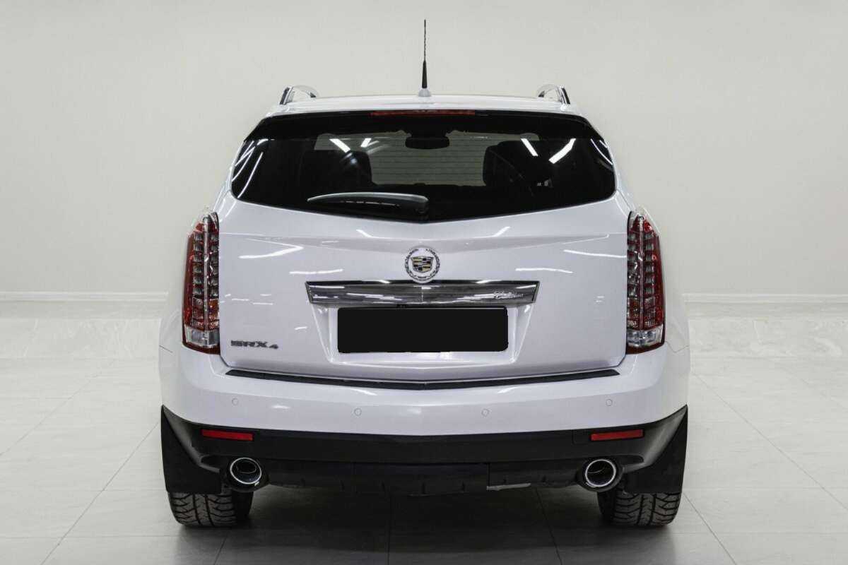 Купить Cadillac SRX с пробегом. Фото: #4
