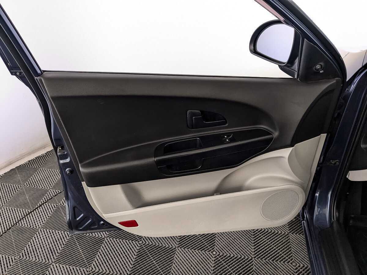 Купить Kia Ceed с пробегом. Фото: #14