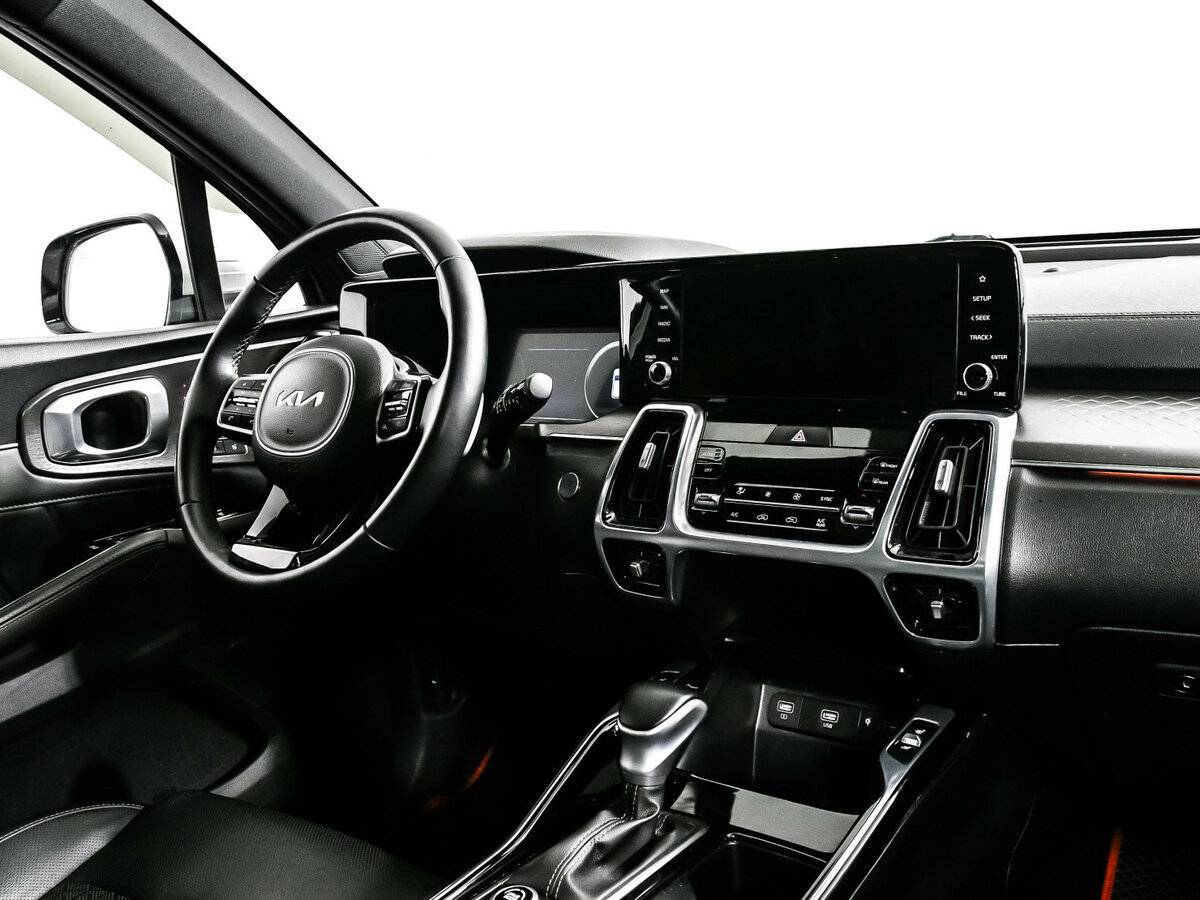 Купить Kia Sorento с пробегом. Фото: #8