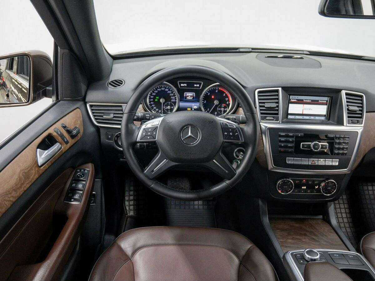 Купить Mercedes-Benz M-Класс с пробегом. Фото: #10