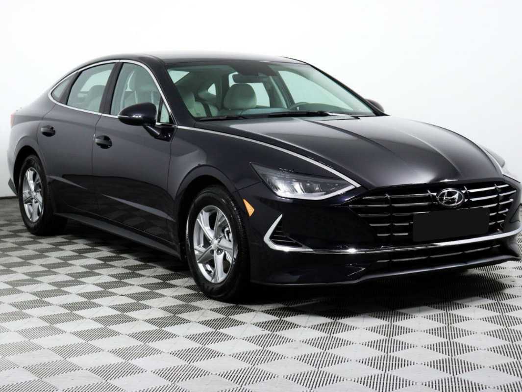Купить Hyundai Sonata с пробегом. Фото: #2