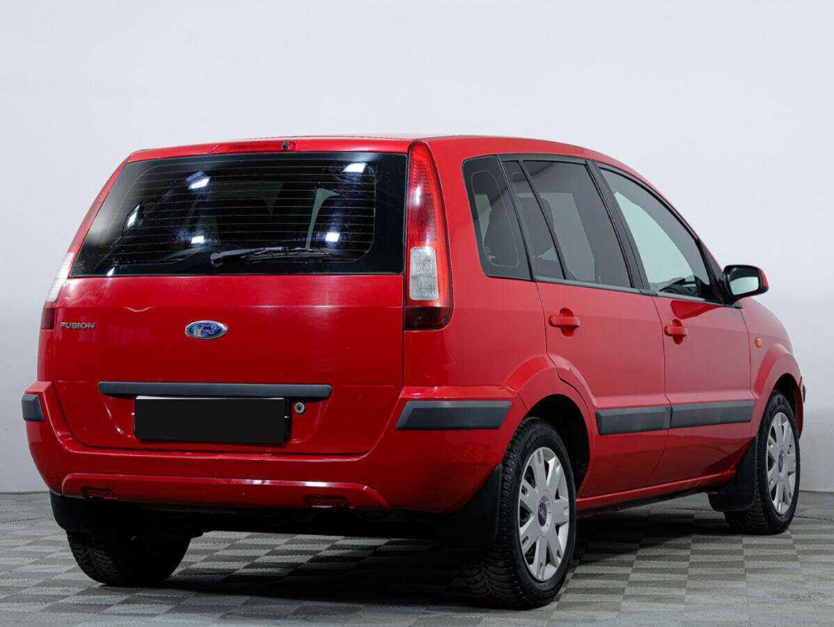 Купить Ford Fusion с пробегом. Фото: #4