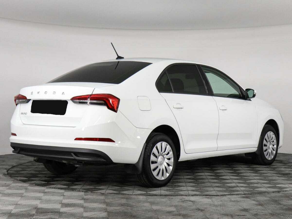 Купить Skoda Rapid с пробегом. Фото: #4
