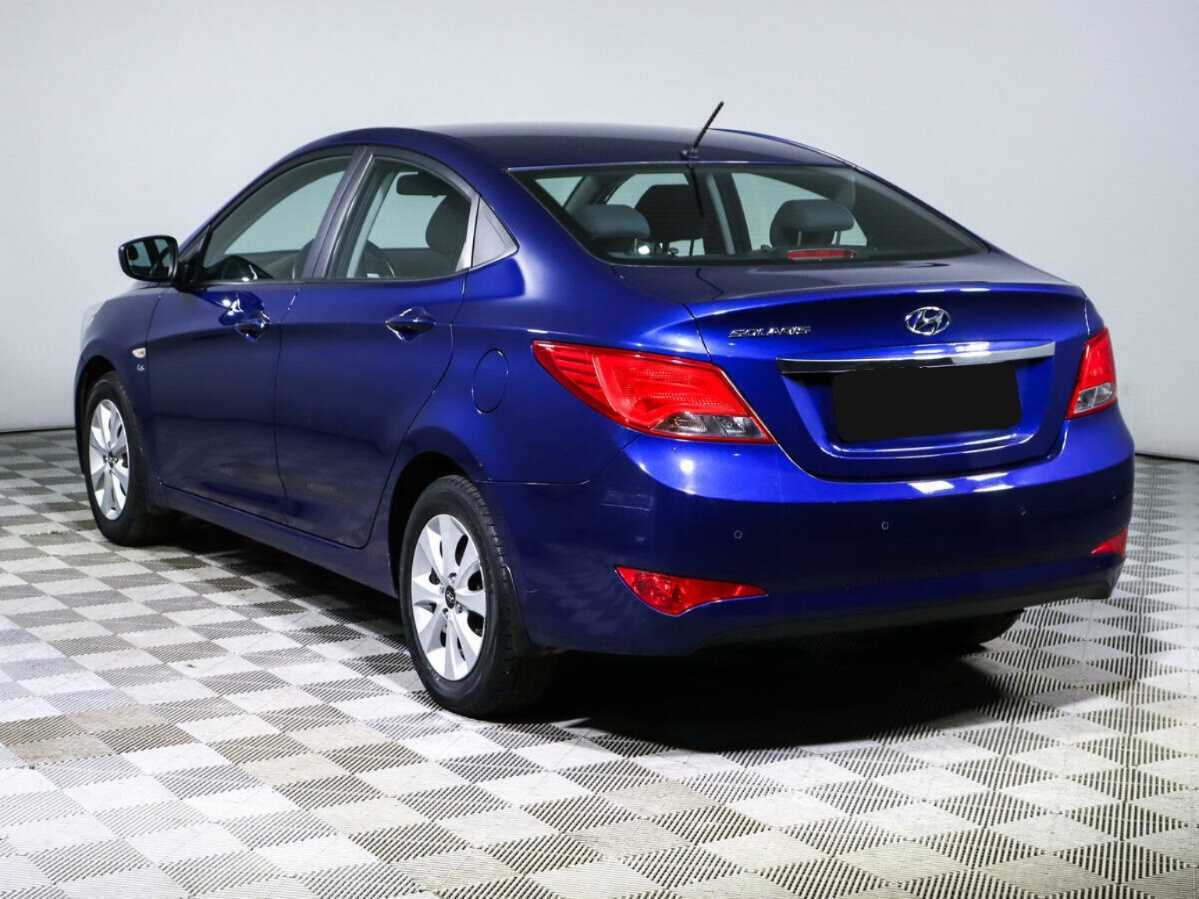 Купить Hyundai Solaris с пробегом. Фото: #5