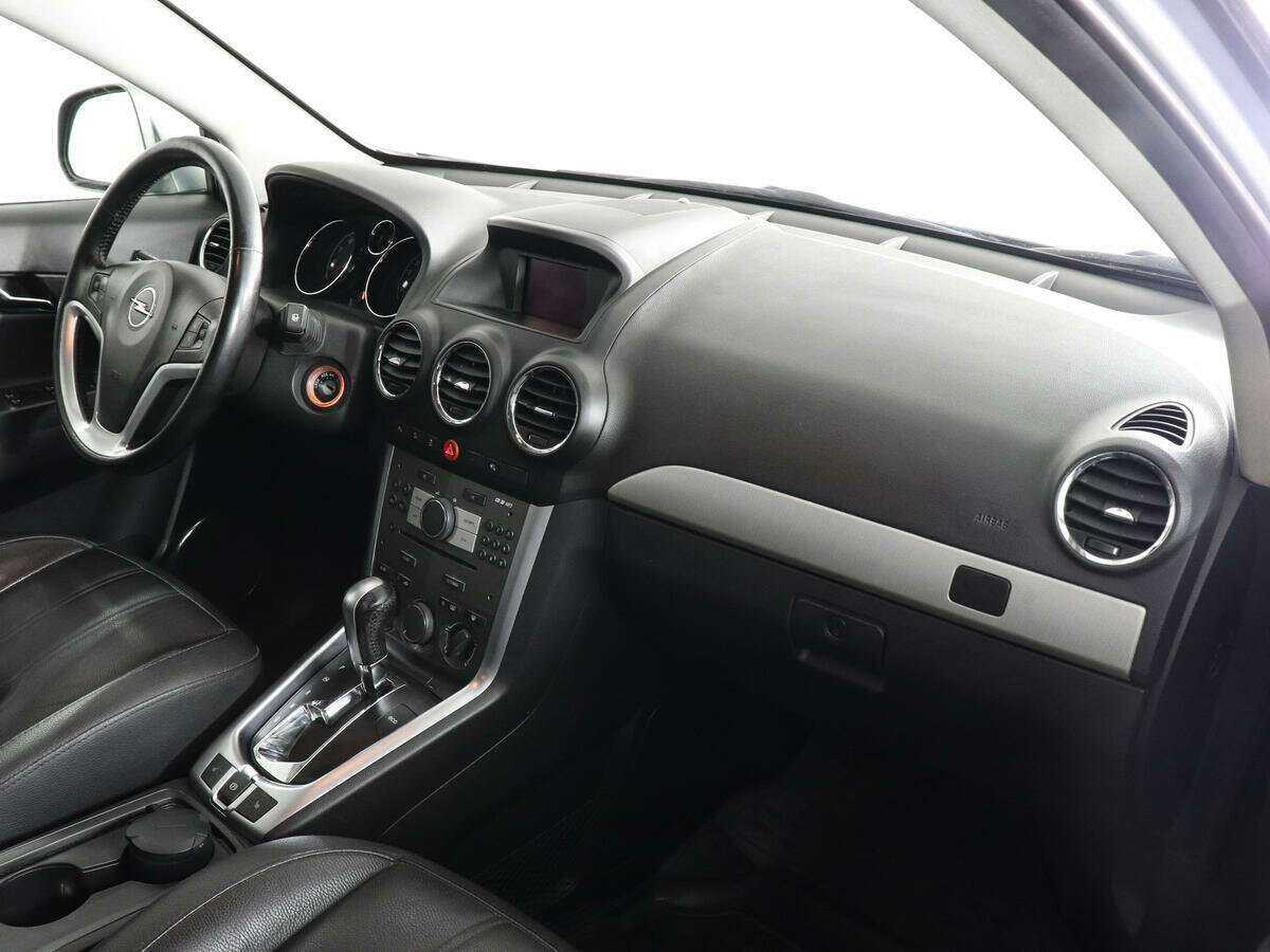 Купить Opel Antara с пробегом. Фото: #8