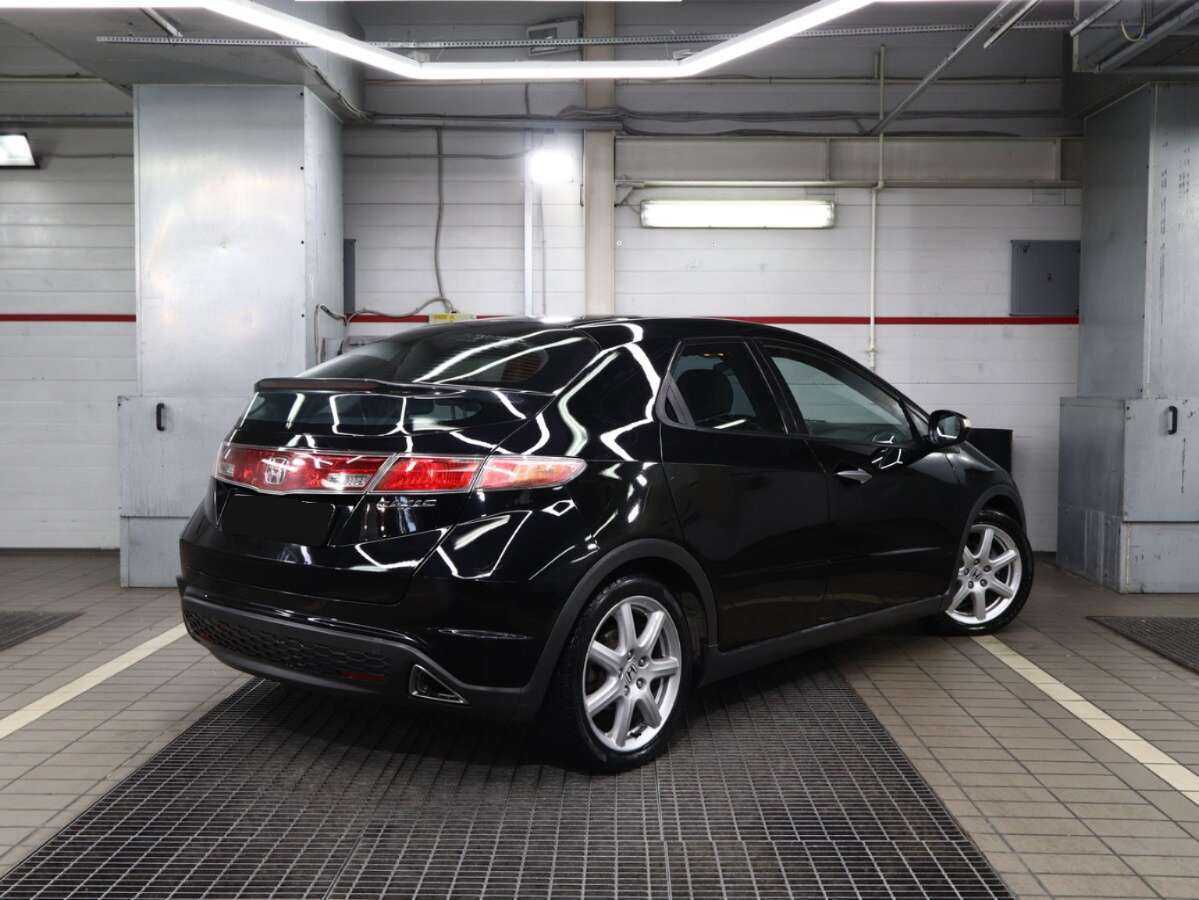 Купить Honda Civic с пробегом. Фото: #1