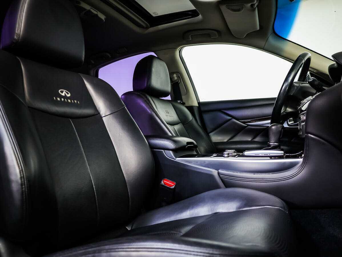 Купить Infiniti M с пробегом. Фото: #10