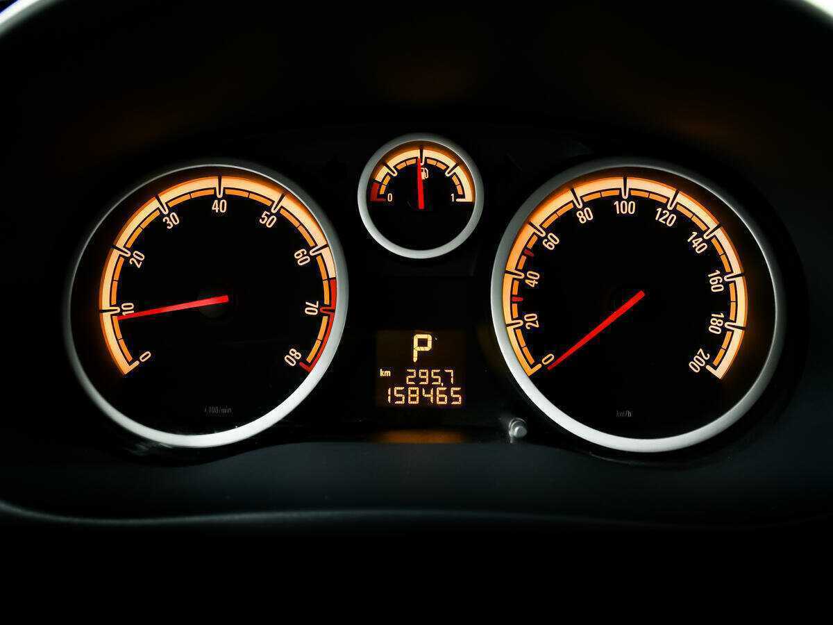 Купить Opel Corsa с пробегом. Фото: #9
