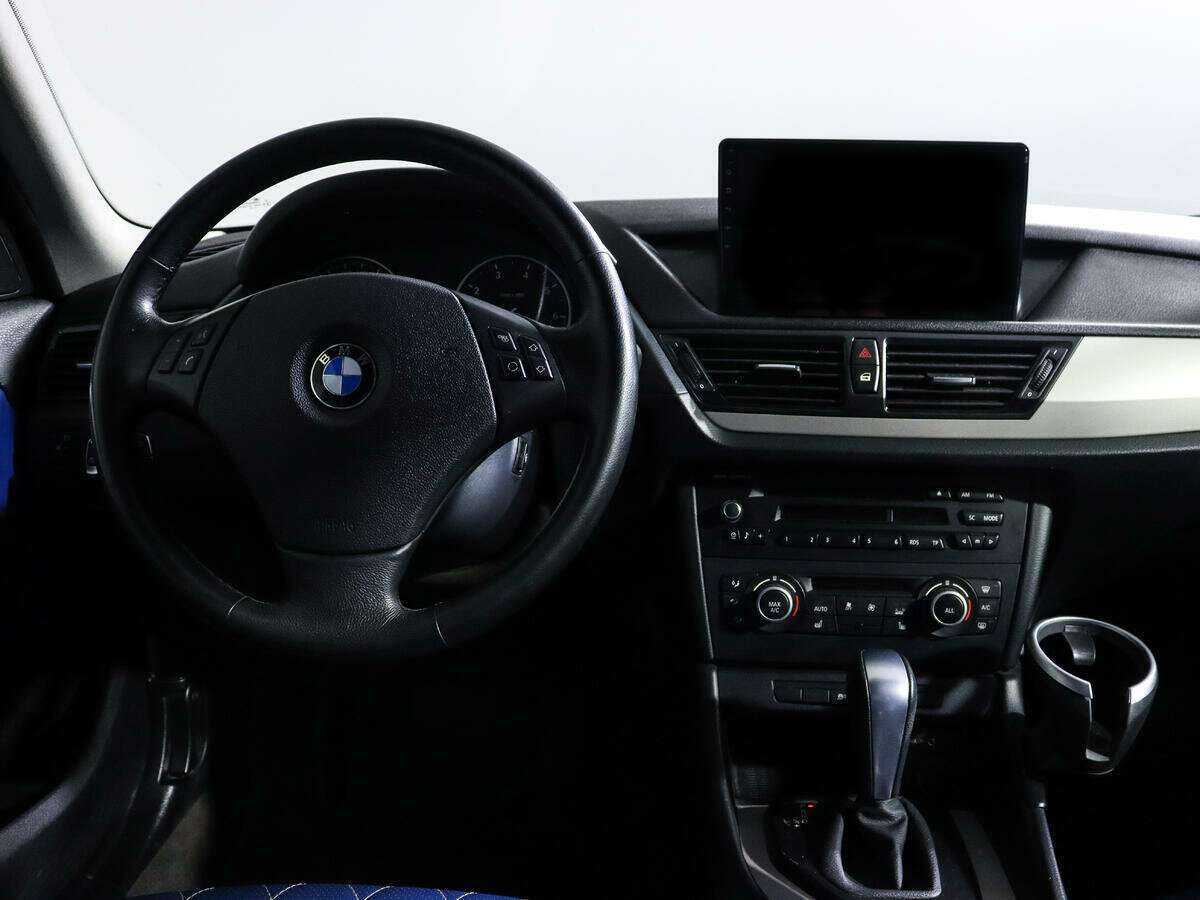 Купить BMW X1 с пробегом. Фото: #11