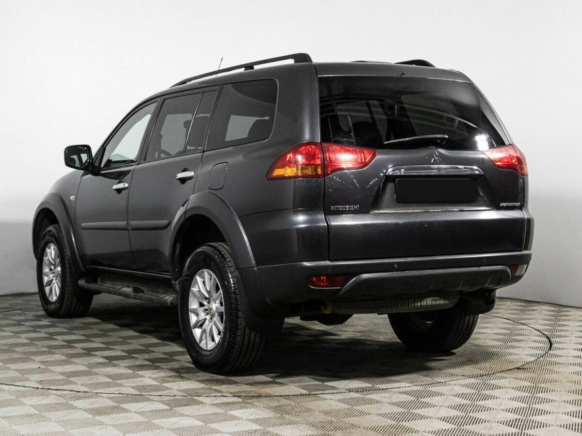 Купить Mitsubishi Pajero Sport с пробегом. Фото: #6