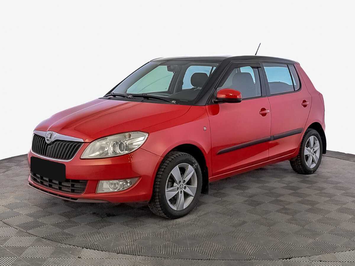 Купить Skoda Fabia с пробегом. Посмотреть фото