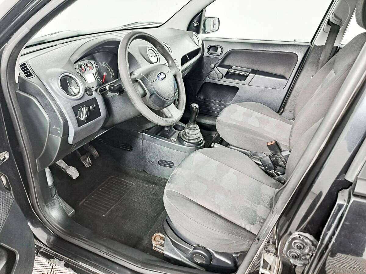 Купить Ford Fusion с пробегом. Фото: #15