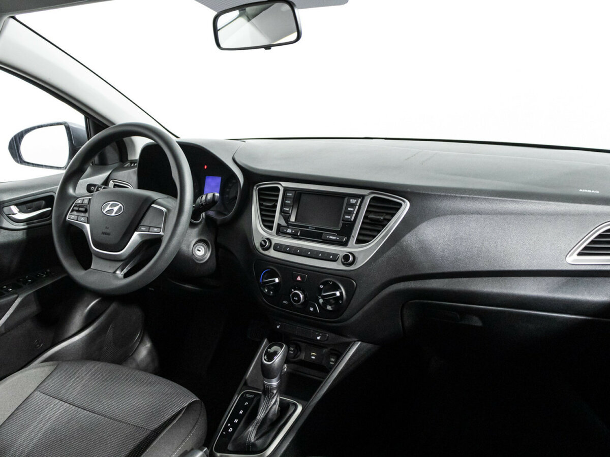 Купить Hyundai Solaris с пробегом. Фото: #8