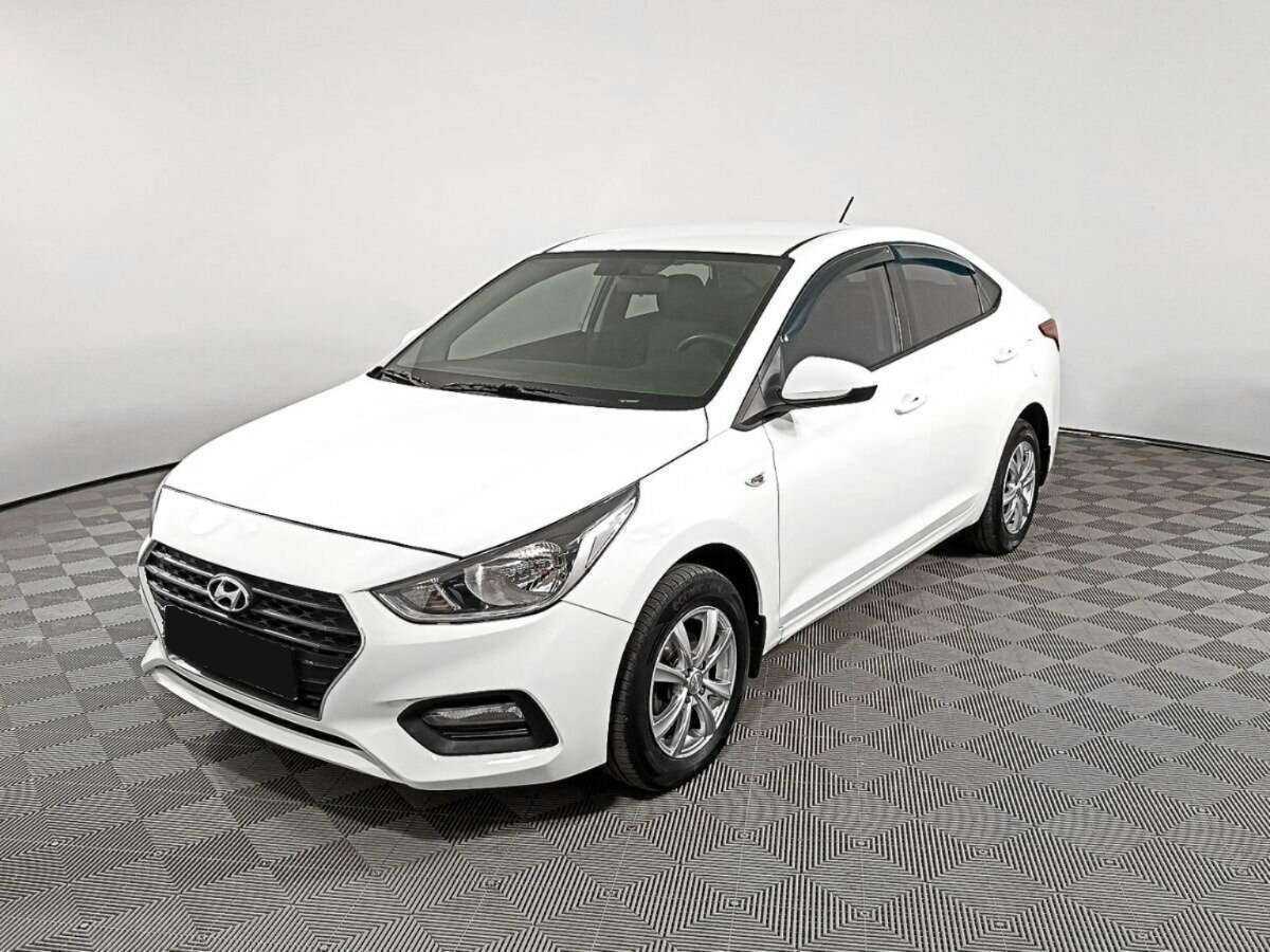 Купить Hyundai Solaris с пробегом. Фото: #0