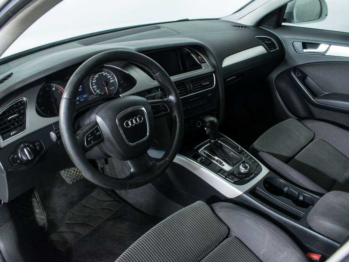 Купить Audi A4 с пробегом. Фото: #12