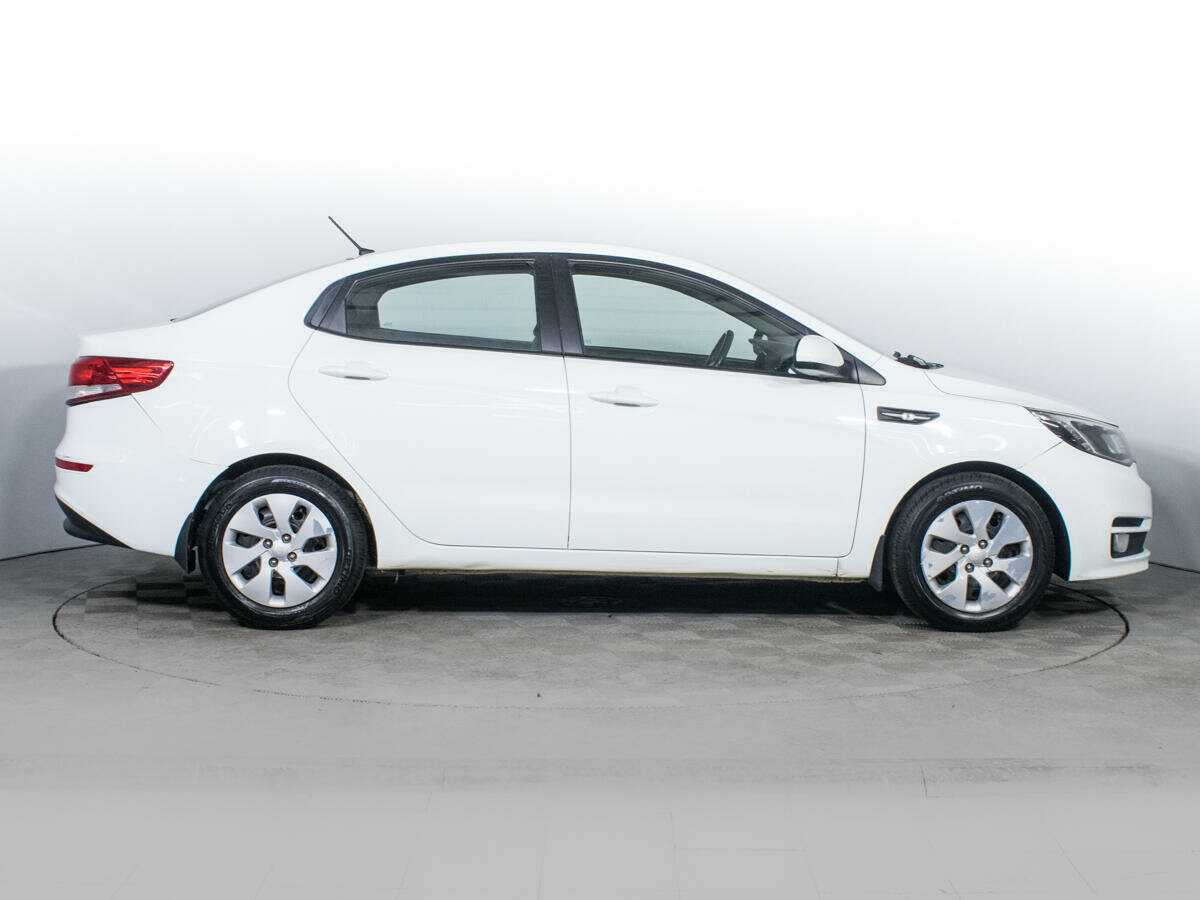 Купить Kia Rio с пробегом. Фото: #3