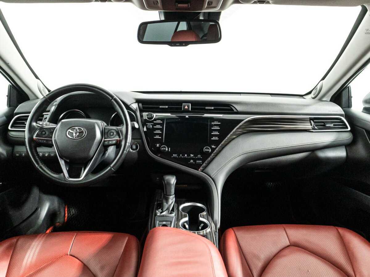 Купить Toyota Camry с пробегом. Фото: #12