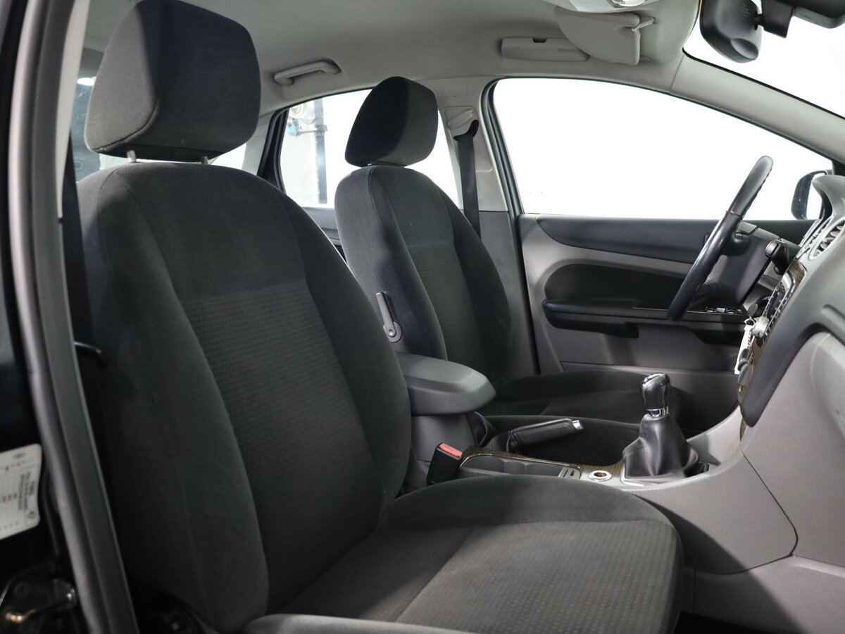 Купить Ford Focus с пробегом. Фото: #15