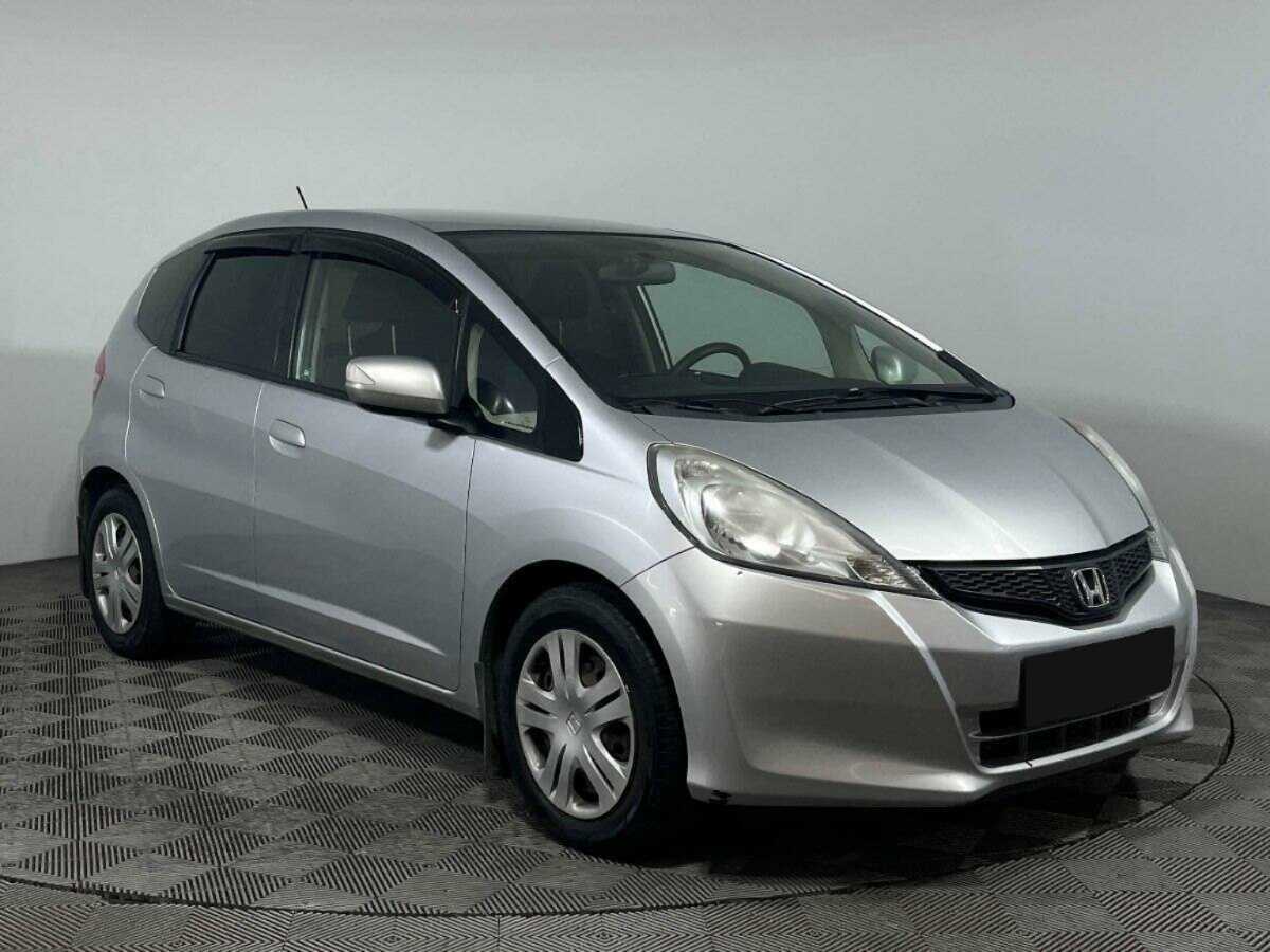 Купить Honda Jazz с пробегом. Фото: #2