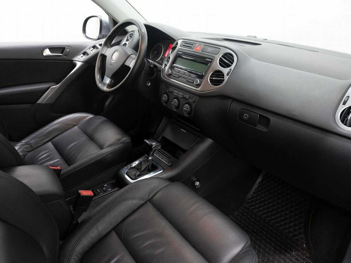 Купить Volkswagen Tiguan с пробегом. Фото: #9