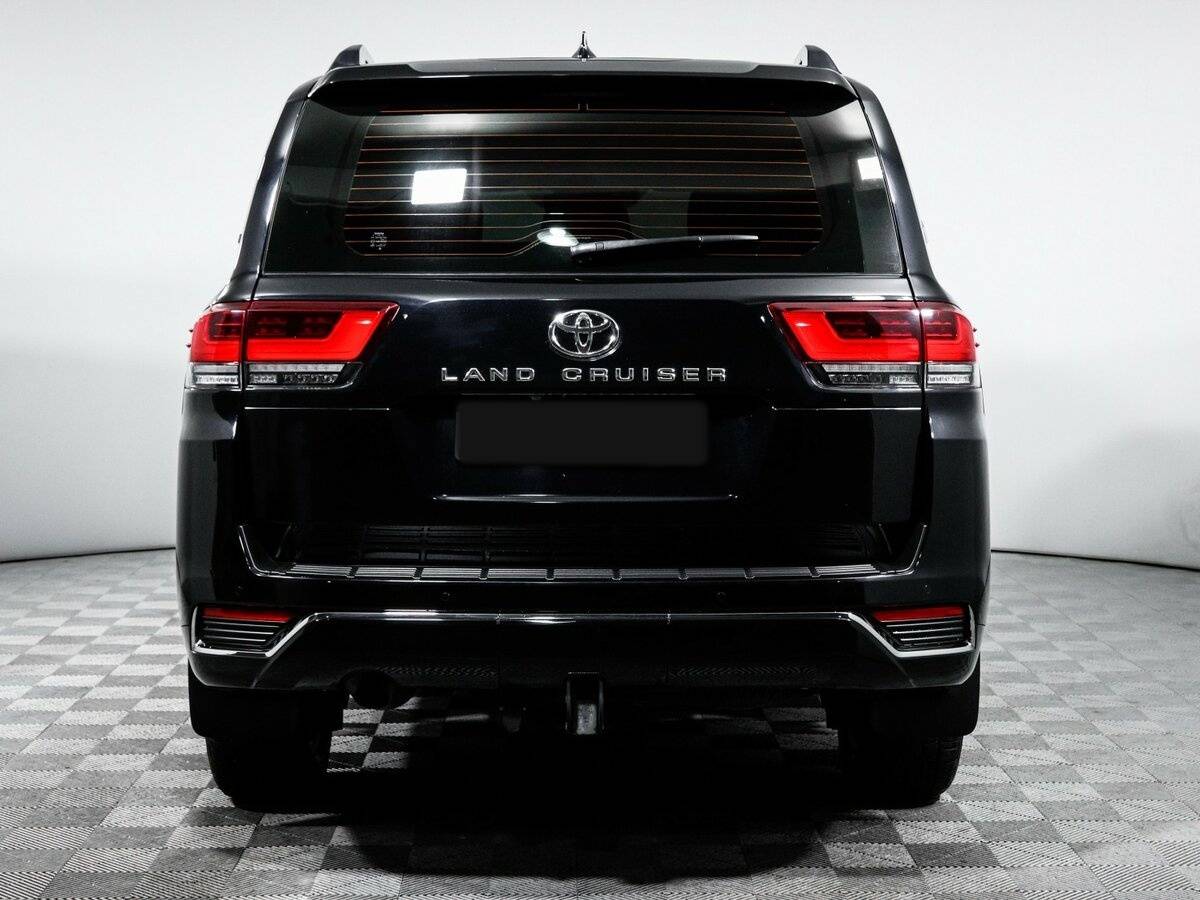 Купить Toyota Land Cruiser с пробегом. Фото: #5