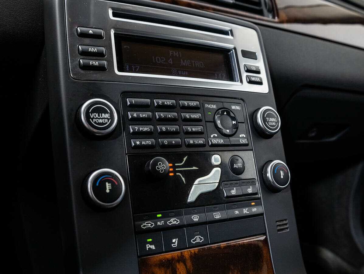 Купить Volvo S80 с пробегом. Фото: #14