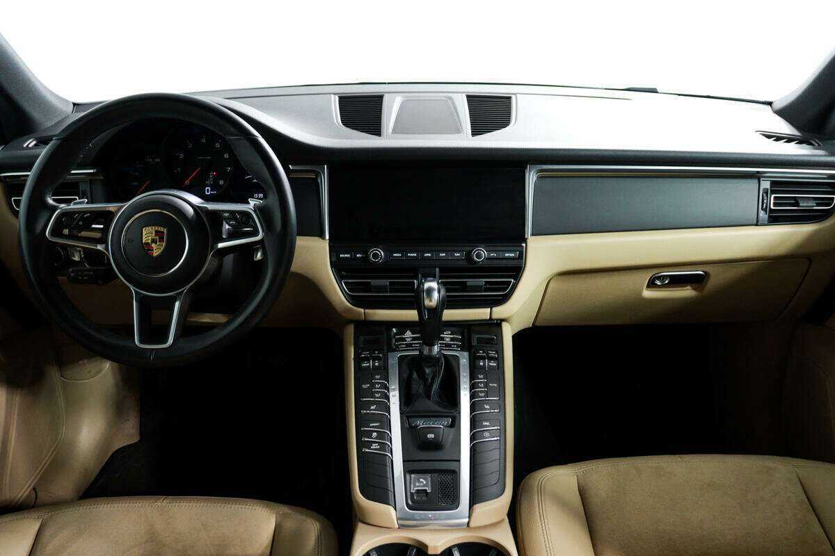Купить Porsche Macan с пробегом. Фото: #10