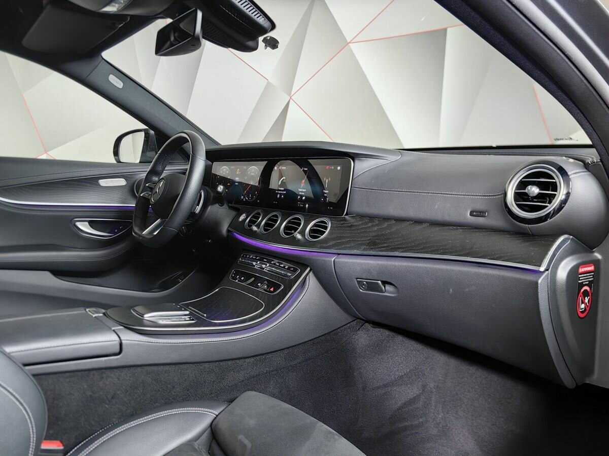 Купить Mercedes-Benz E-Класс с пробегом. Фото: #8